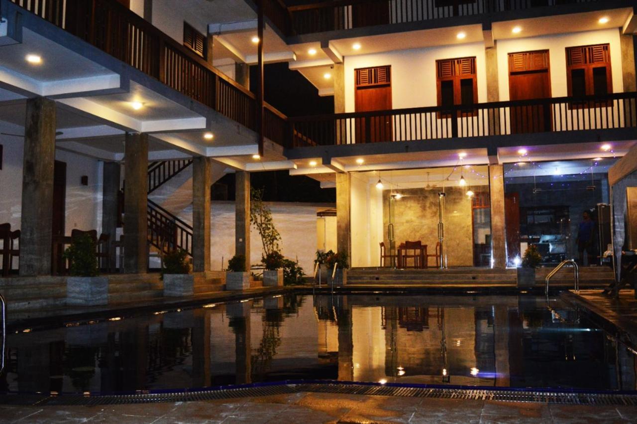 Star Light Villas Unawatuna Ngoại thất bức ảnh